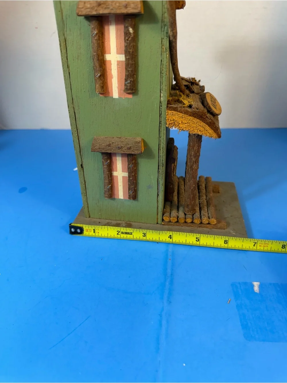 Antique-Style Green Wooden Bird House for Small Birds